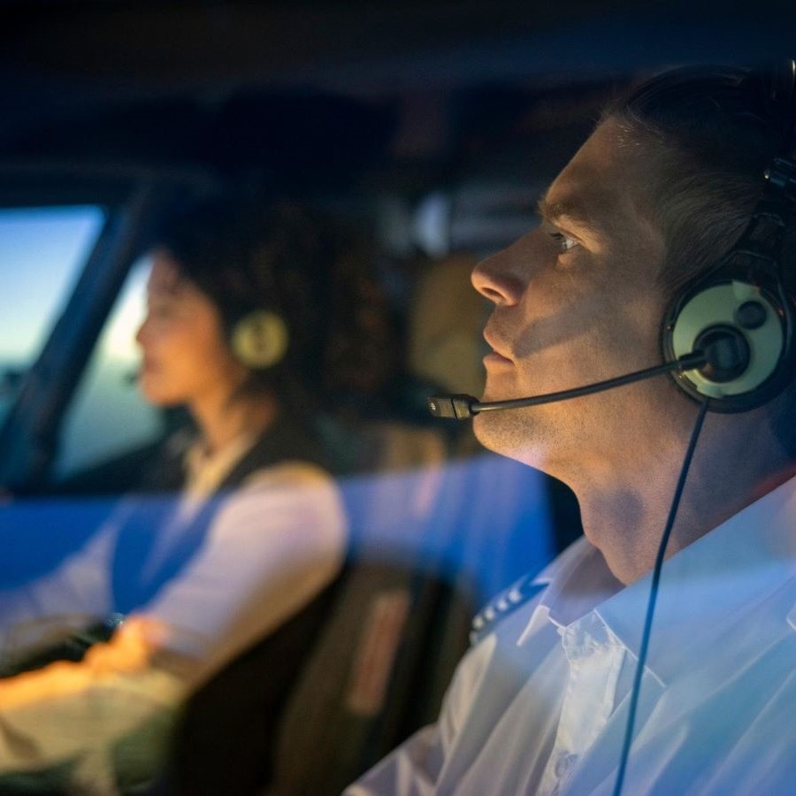 Live recommendations before and during flight