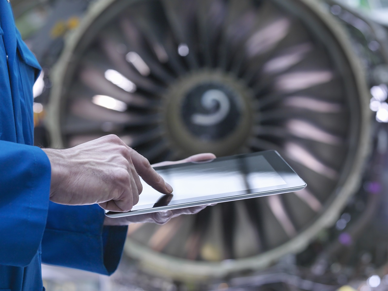 Efficient Mobile Reporting for Enhanced Productivity 